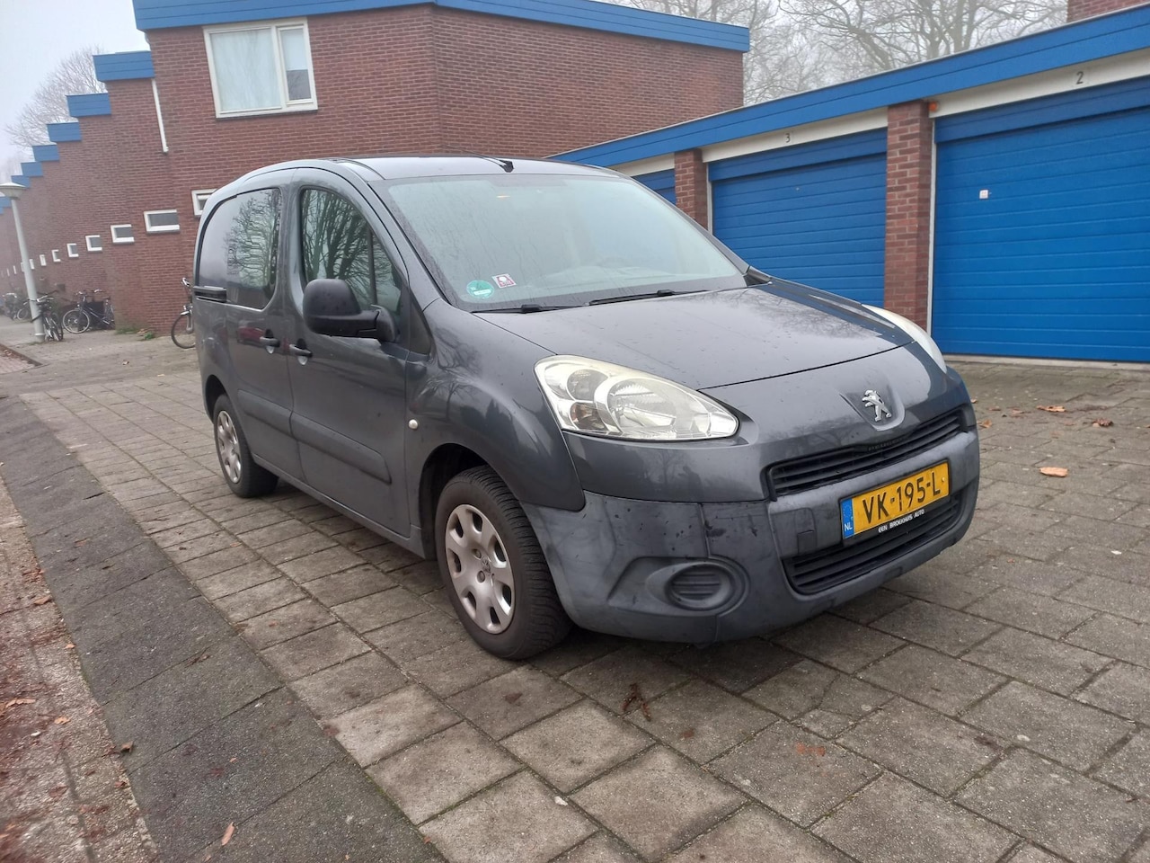 Peugeot Partner - 120 1.6 HDI XR Profit + Airco Euro 5 - AutoWereld.nl