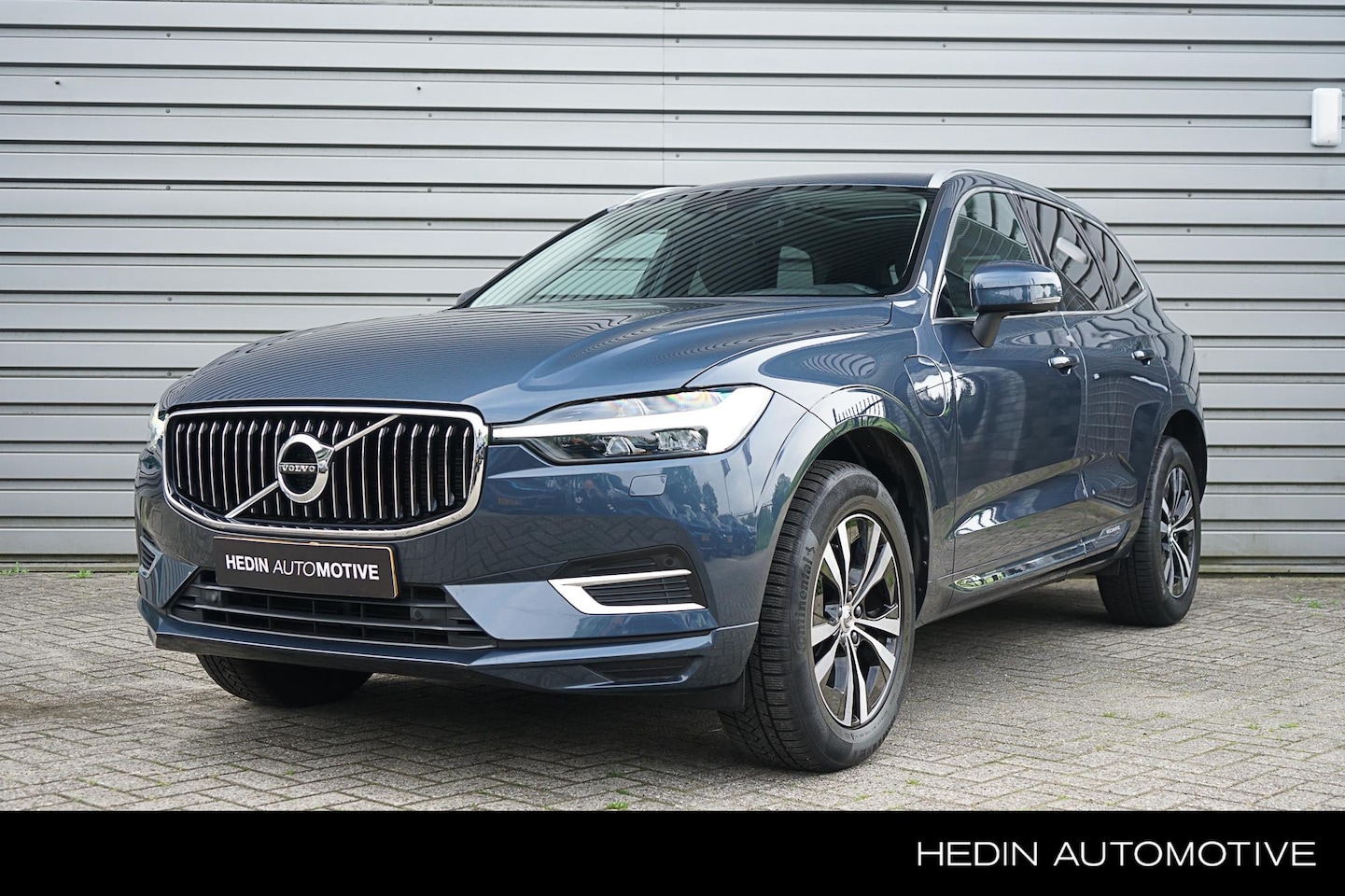 Volvo XC60 - 2.0 Recharge T8 AWD Inscription | Panoramadak | Stoel en stuurverwarming | Lederen bekledi - AutoWereld.nl