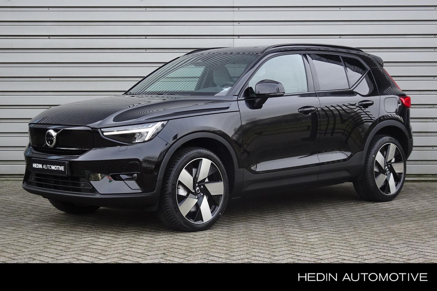 Volvo XC40 - Recharge Twin Ultimate 82 kWh | Wool blend | Panoramadak | 20 " LM Velgen  | Getint Glas | - AutoWereld.nl