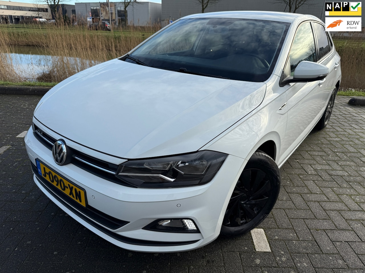 Volkswagen Polo - 1.0 TSI Business R-Line*NAVI*CarPlay*ADAPTIEVE CRUISE*AIRCO*APK*NAP*PARK SENSOREN - AutoWereld.nl