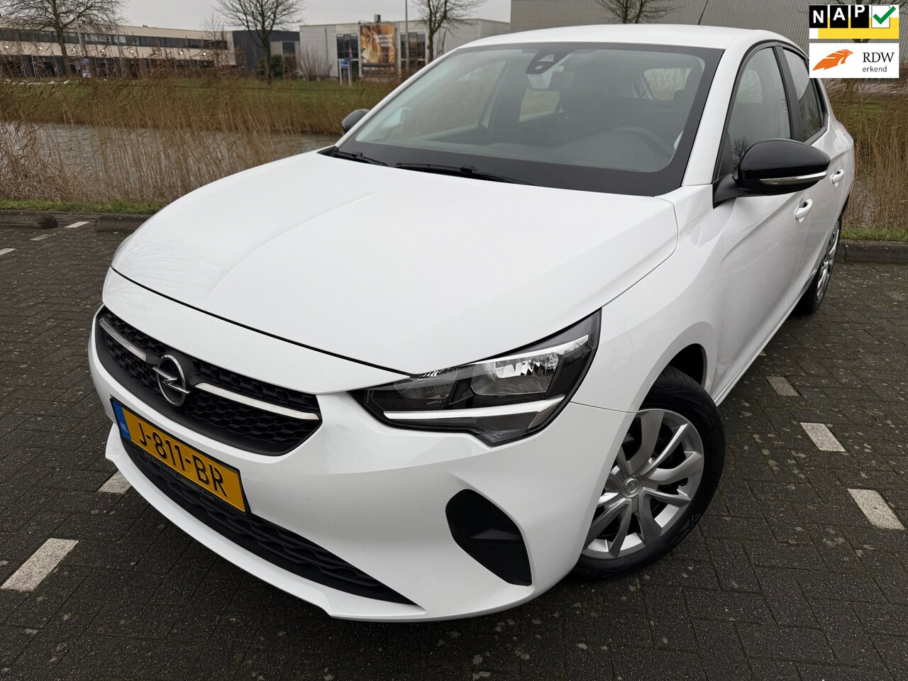 Opel Corsa - 1.2 Edition*12 MAANDEN GARANTIE*CAMERA*CRUISE*NAVI*CARPLYE*NEW APK*NAP*AIRCO*ELKT-RAAM*ISO - AutoWereld.nl