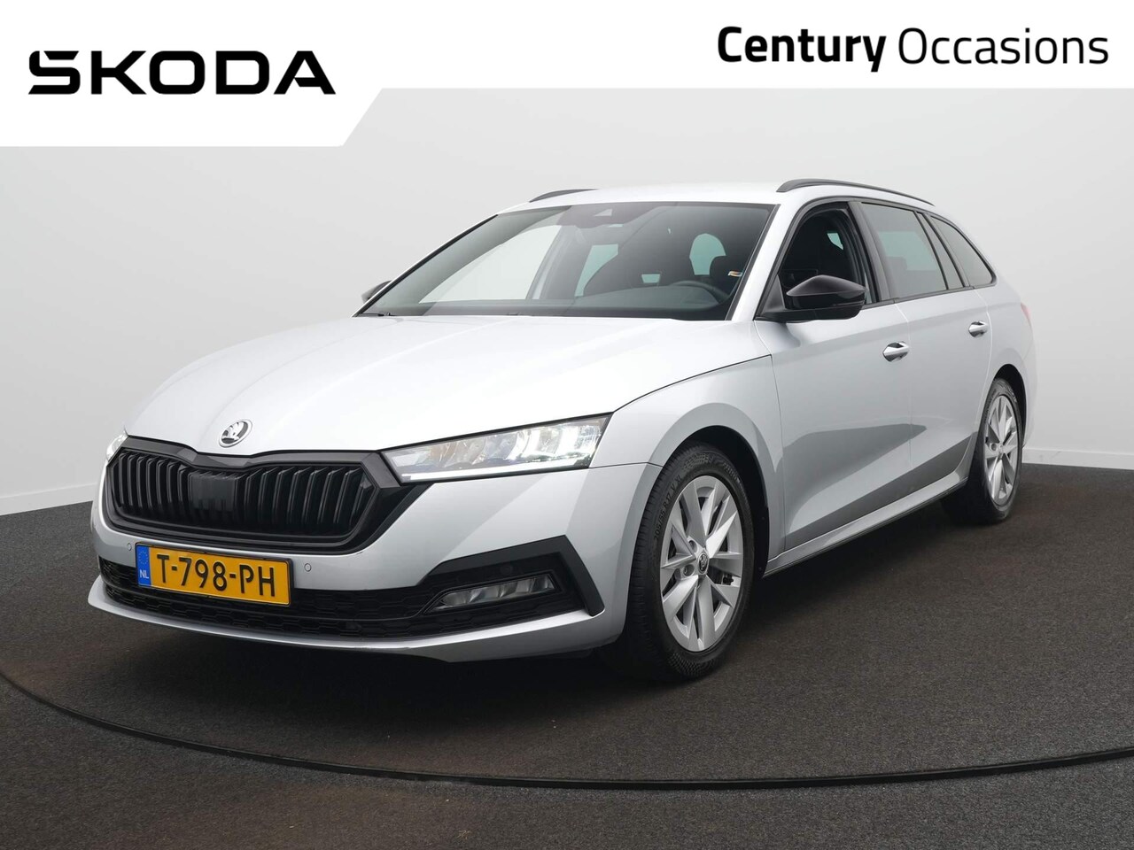 Skoda Octavia Combi - 1.0 e-TSI Sport Business DSG / Elek. Trekhaak / Sensoren / Navi / Cruise - AutoWereld.nl