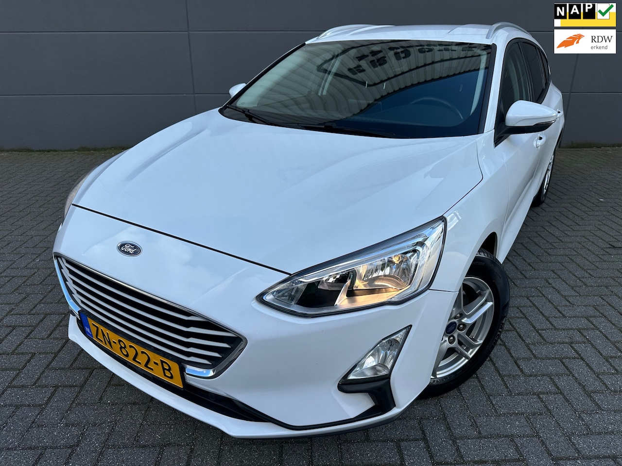 Ford Focus Wagon - 1.0 EcoBoost Titanium Business*CARPPLAY*NAVI*Cruise*Park-Sensoren*Bluetooth*APK*NAP*Velgen - AutoWereld.nl