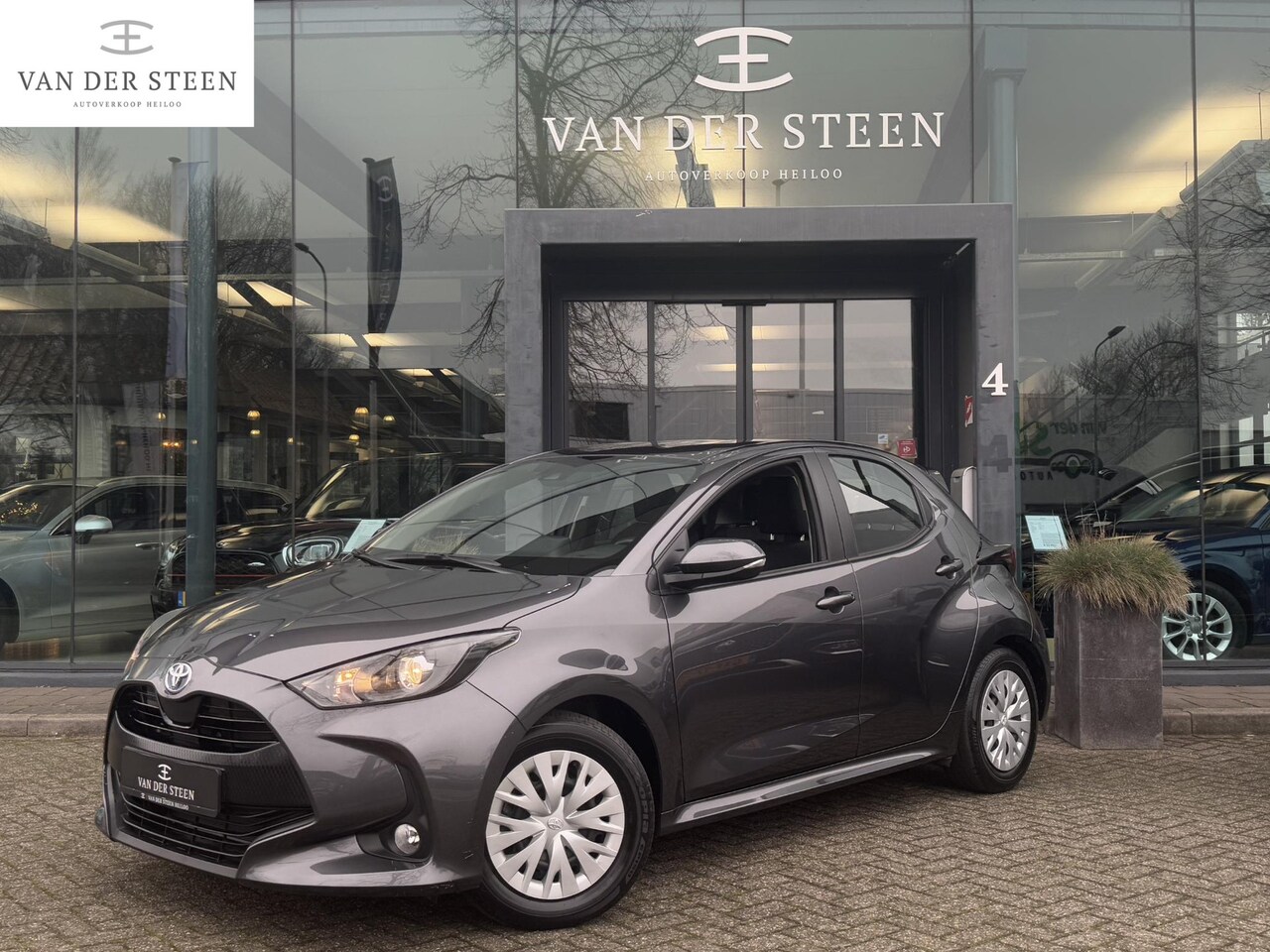 Toyota Yaris - 1.5 Hybrid 115 Active Fabrieksgarantie t/m 2031 | Apple Carplay - AutoWereld.nl