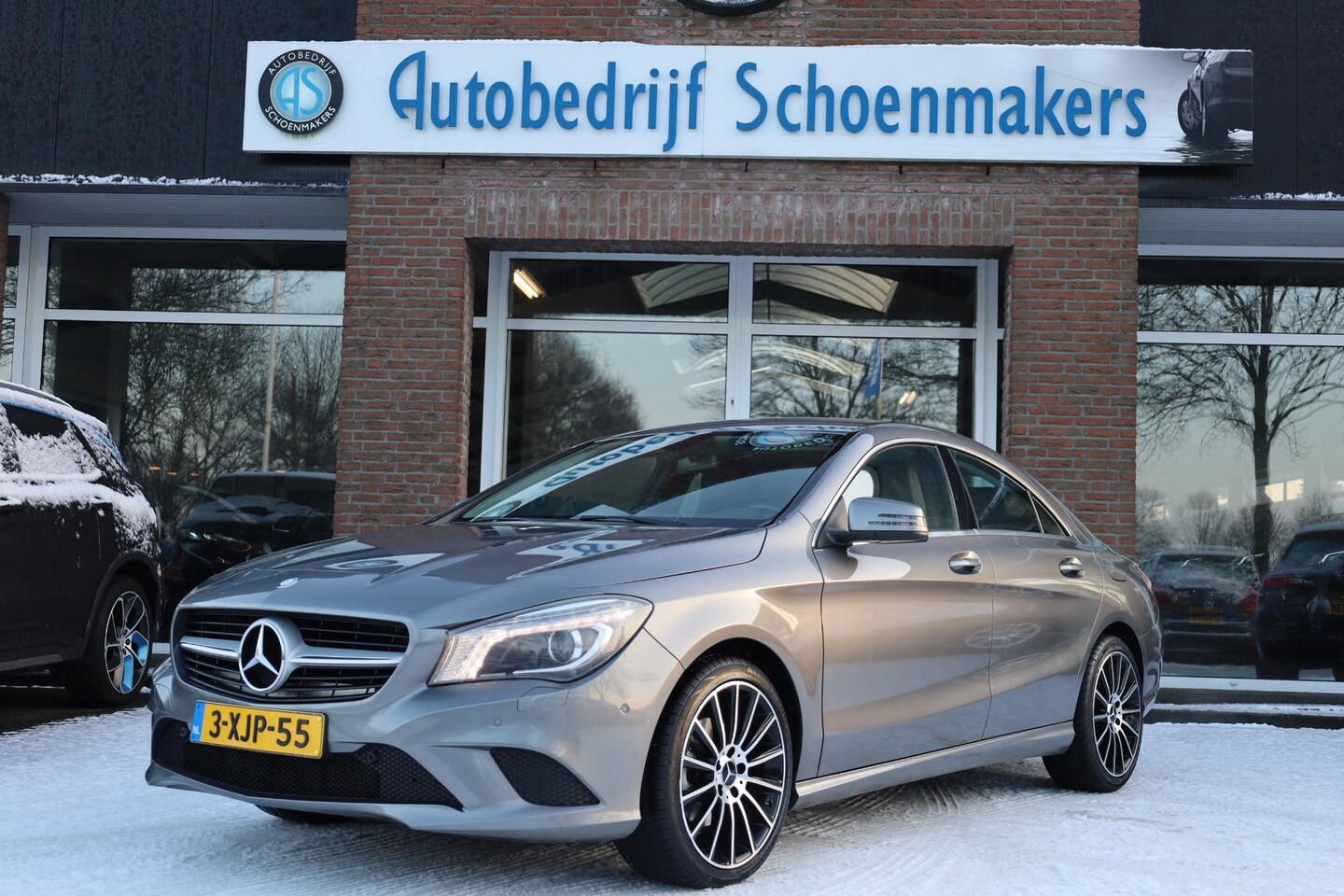 Mercedes-Benz CLA-Klasse - 180 CDI Ambition STOELVERW. NAVI 2xPDC CRUISE HALFLEER 18"LMV FLIPPERS BI-XENON CLIMA NAP - AutoWereld.nl