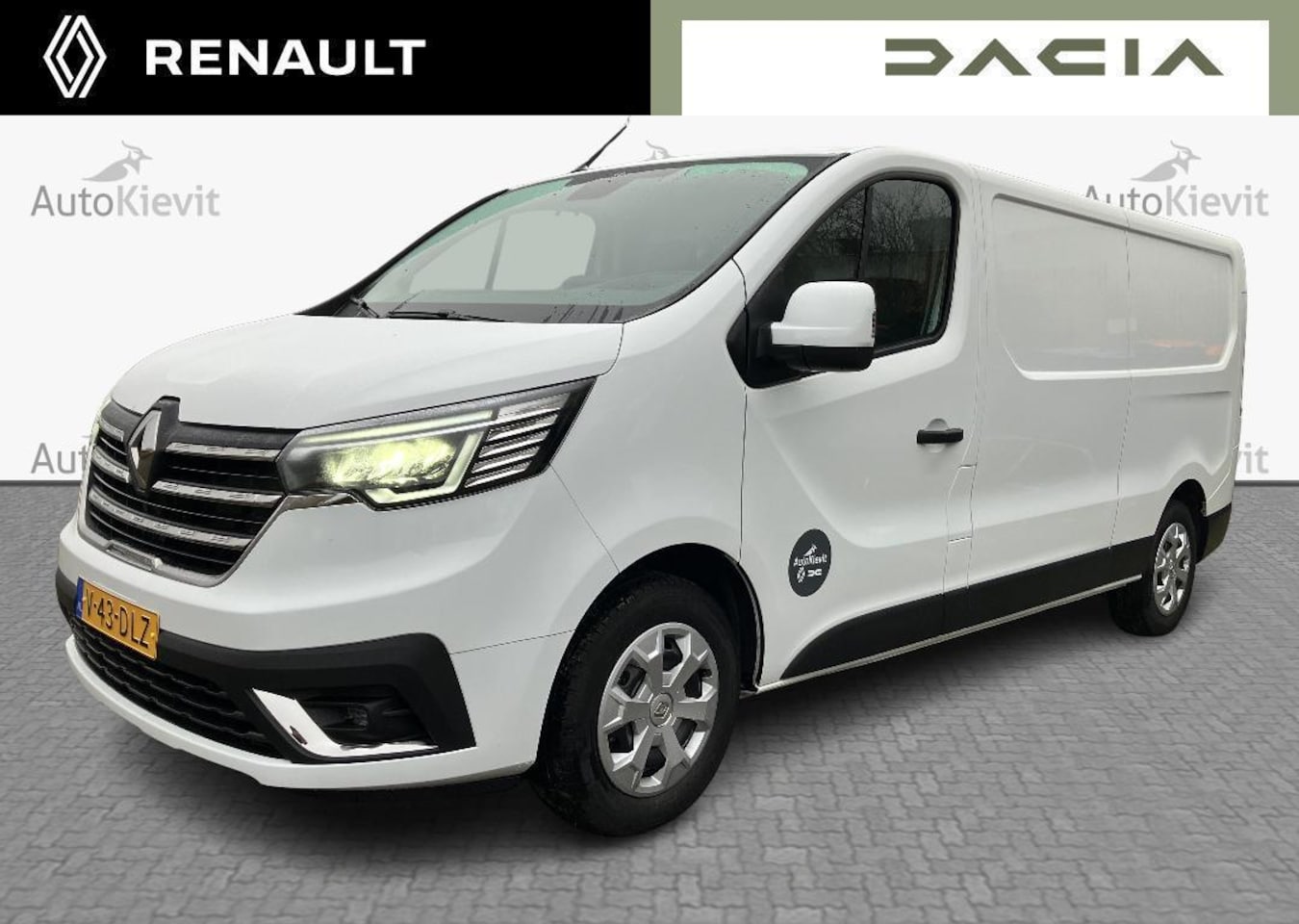 Renault Trafic - 2.0 dCi 130 T30 L2H1 Work Edition - Demo - AutoWereld.nl