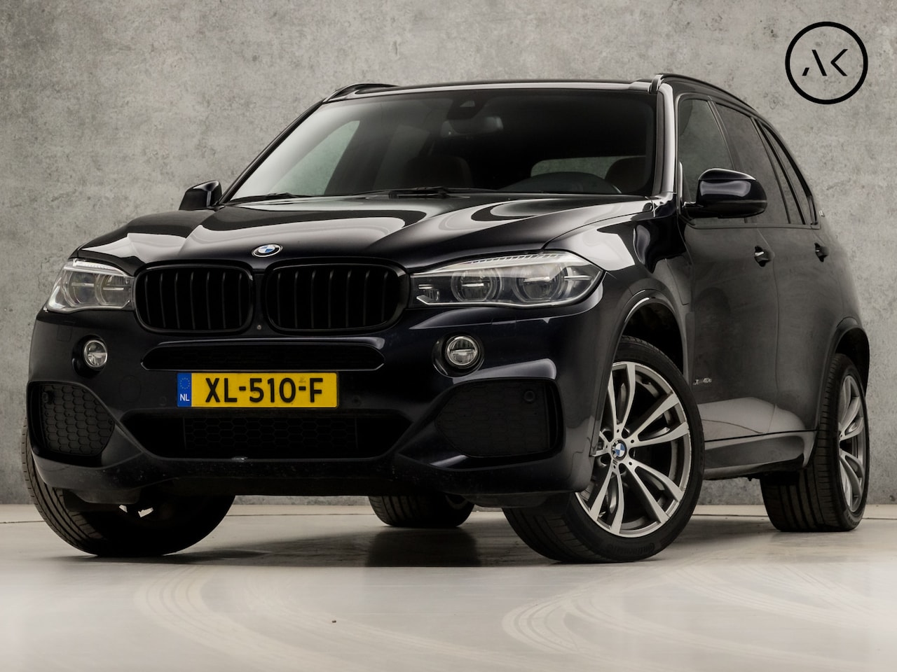 BMW X5 - xDrive40e High Executive M Sport 313Pk Automaat (PANORAMADAK, M PAKKET, GROOT NAVI, LUCHTV - AutoWereld.nl