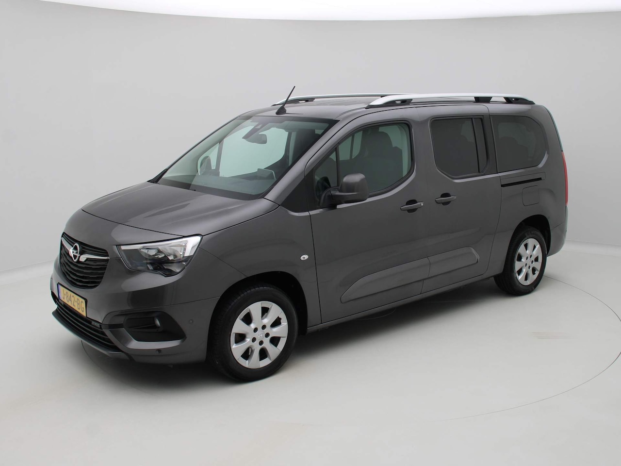 Opel Combo Tour - 1.2 Turbo L2H1 Edition 7p. Lang Automaat - AutoWereld.nl