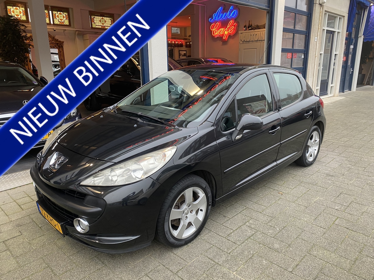 Peugeot 207 - 1.6 VTi Première 1.6 VTi Première - AutoWereld.nl