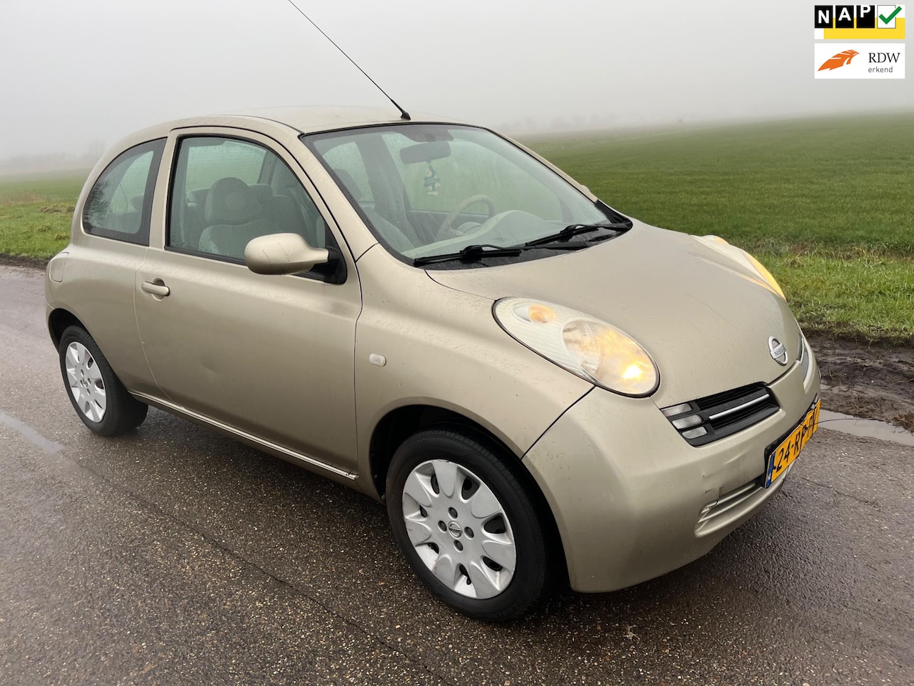 Nissan Micra - 1.2 Tekna / 150.000km - AutoWereld.nl