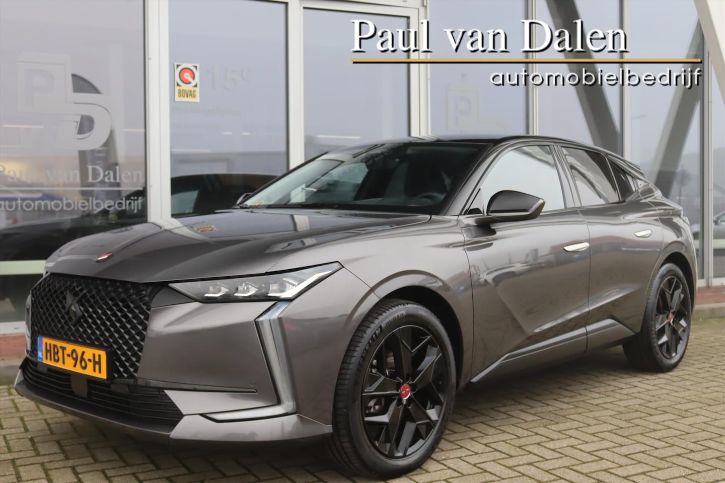 DS 4 - 1.2T 130PK AUTOMAAT PERFORMANCE LINE+ Navi | Smart touch | Camera | 19 Inch Lm | Matrix Le - AutoWereld.nl