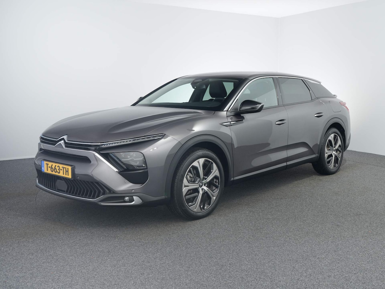 Citroën C5 X - 1.6 Plug-in Hybrid Feel |Automaat | Navi | Camera | Lane assist | - AutoWereld.nl