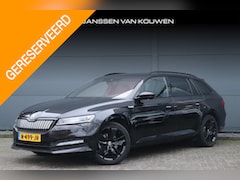 Skoda Superb Combi - 1.4 TSI iV Sportline Business DSG / Virtual Cockpit / Camera / Trekhaak