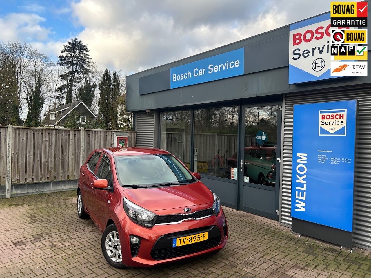 Kia Picanto - 1.0 CVVT ComfortPlusLine Navigator 1.0 CVVT ComfortPlusLine Navigator - AutoWereld.nl