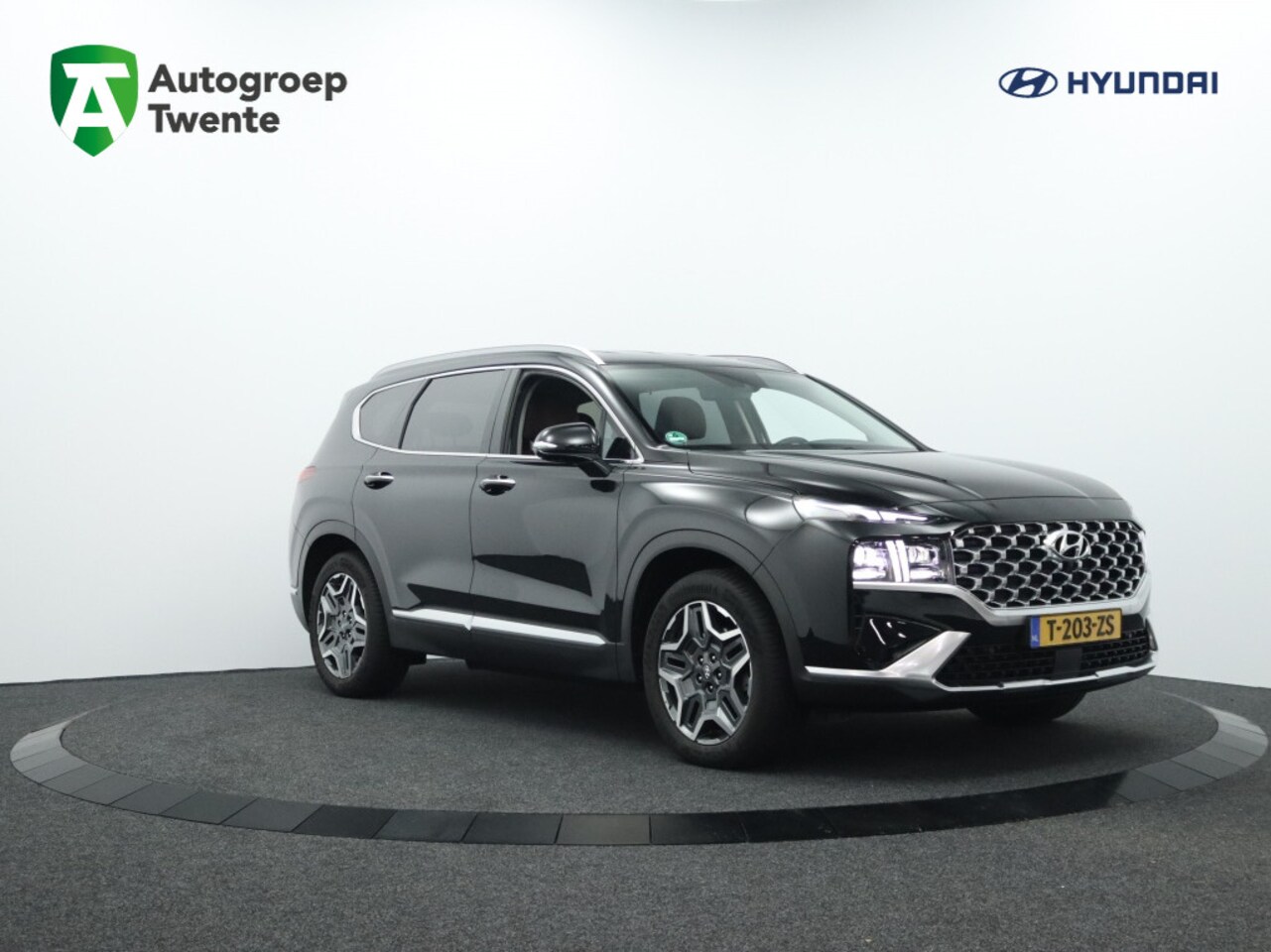 Hyundai Santa Fe - 1.6 T-GDI HEV Premium Plus | Bruin Leder | Navigatie | Stoelvent - AutoWereld.nl