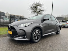 Toyota Yaris - 1.5 Hybrid 116pk CVT Dynamic Automaat Navigatie