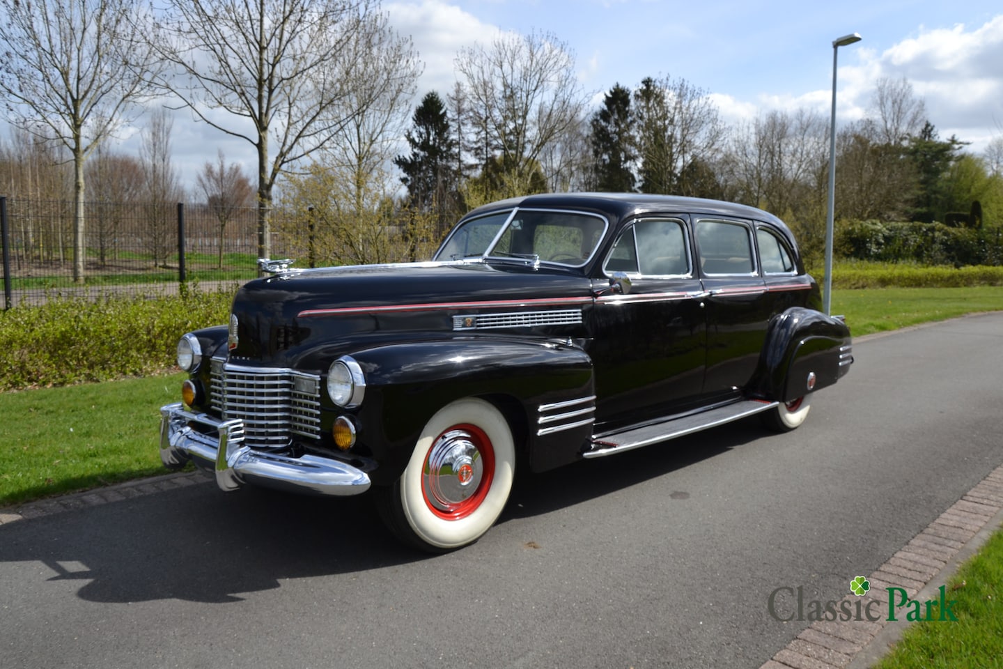 Cadillac Fleetwood Limousine - 75 - AutoWereld.nl