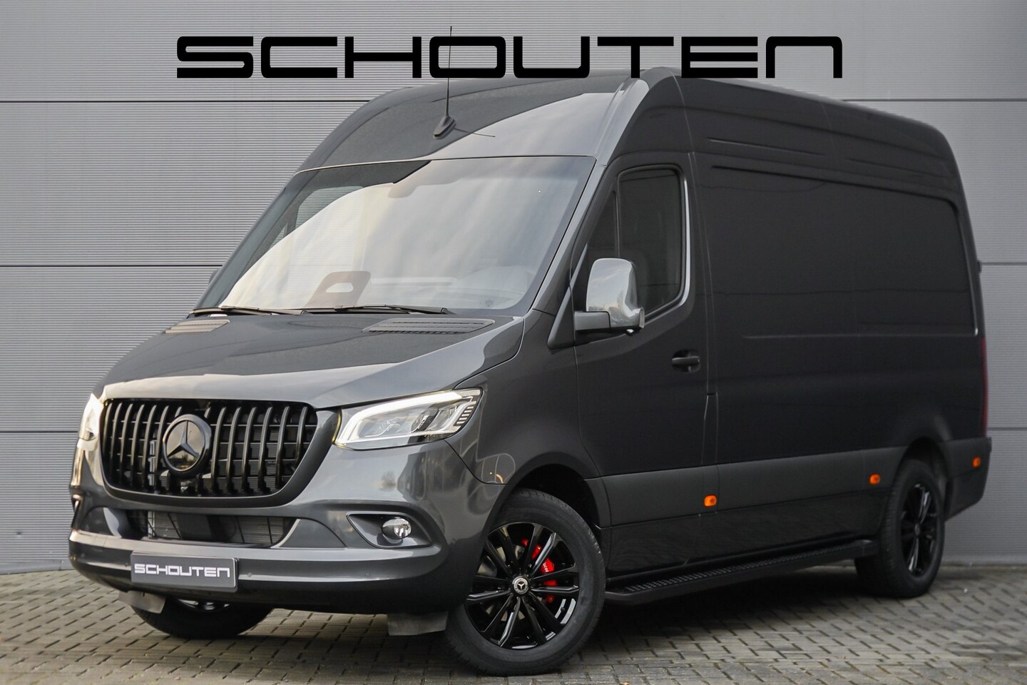 Mercedes-Benz Sprinter - 319 1.9 CDI L2H2 RWD BPM Vrij Black Pack Panamericana Distronic 360°  Navi Trekhaak - AutoWereld.nl