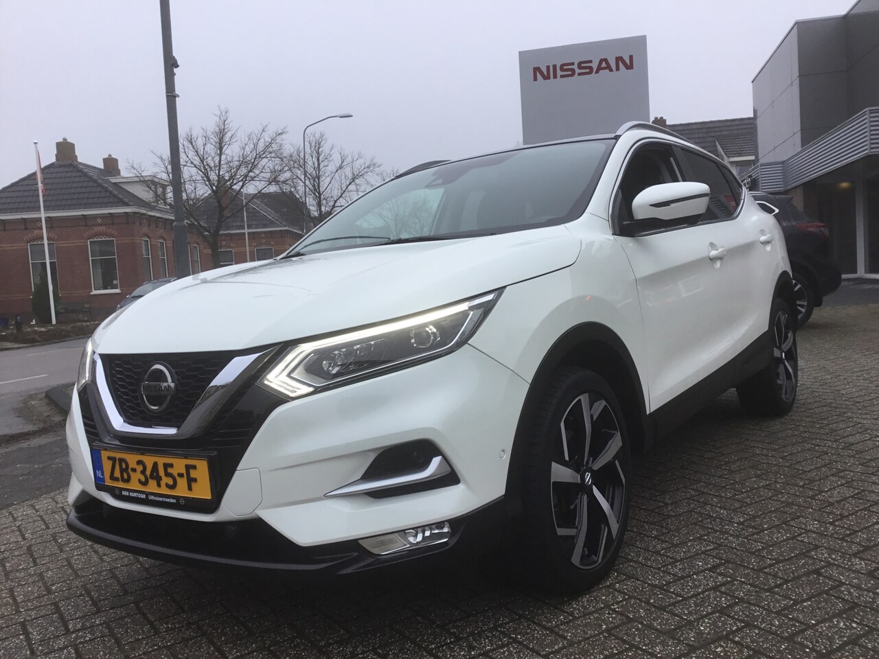 Nissan Qashqai - 1.2 DIG-T 115 Tekna+Panodak - AutoWereld.nl