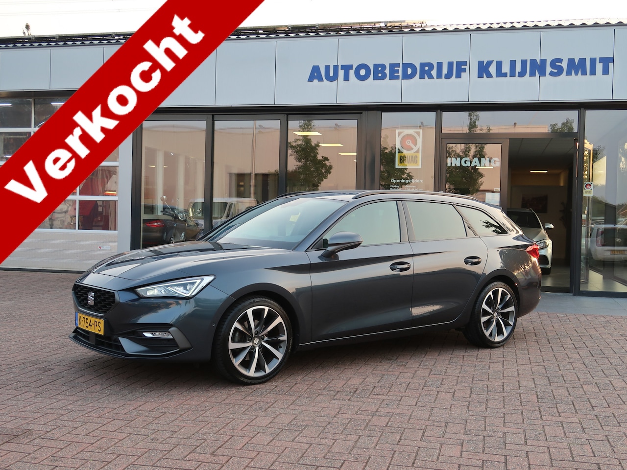 Seat Leon Sportstourer - 1.5 eTSI FR Launch Edition 1.5 eTSI FR Launch Edition - AutoWereld.nl