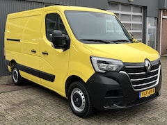 Renault Master - T28 2.3 dCi 135 L1H1 Airco Cruise controle Trekhaak 2500kg trekgewicht Achteruitrijcamera