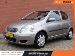 Toyota Yaris - 1.3 VVT-i Sol Automaat 5 deurs trekhaak nette auto