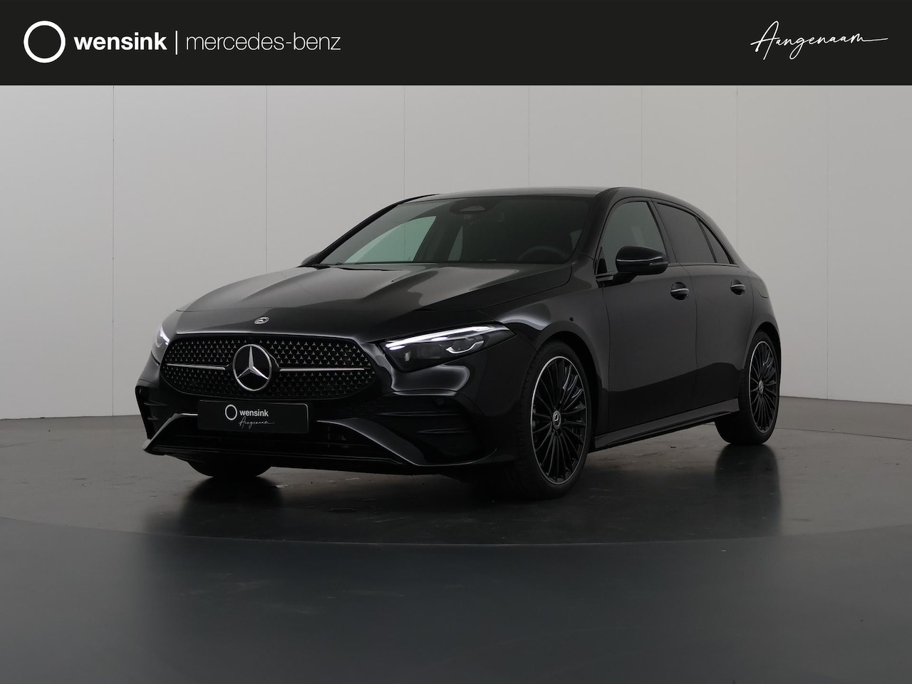 Mercedes-Benz A-klasse - 180 Star Edition AMG Line Panoramadak | 19 inch LM velgen | Night pakket | Multibeam Led v - AutoWereld.nl