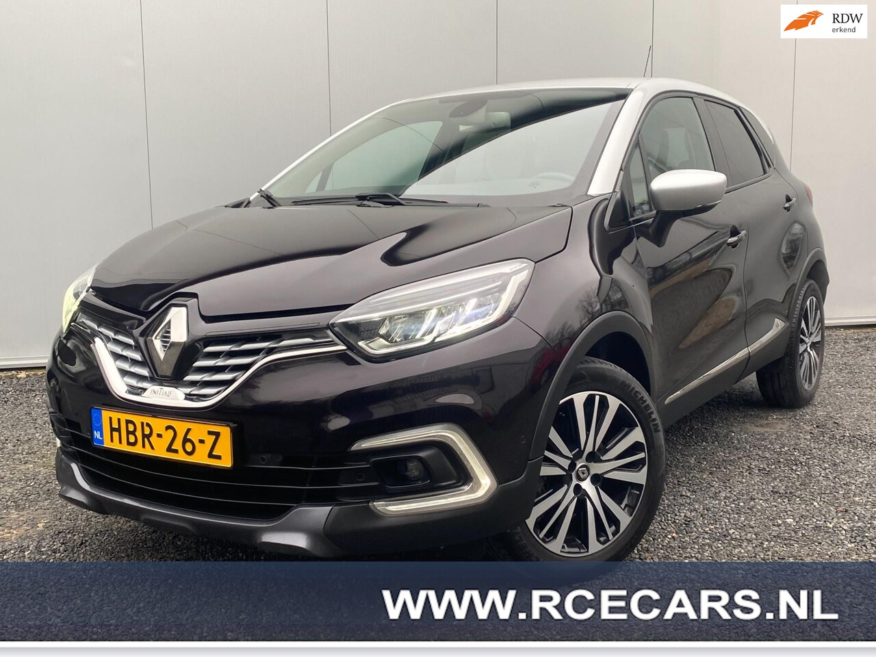 Renault Captur - 1.2 TCe Initiale Paris | Automaat|2 kleuren Leder|Stoelverw|Cruise|Navigatie|Camera|PDC - AutoWereld.nl