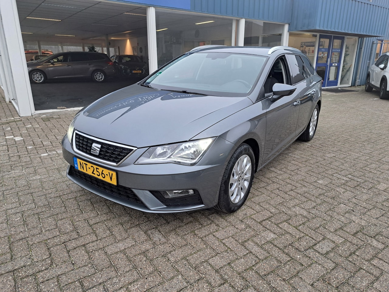 Seat Leon ST - 1.6 TDI Style 1.6 TDI Style - AutoWereld.nl