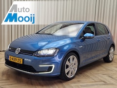 Volkswagen e-Golf - Leder* Warmtepomp / Stoelverwarming / Adapt. Cruise / LED / Keyless / Dynaudio / Camera /