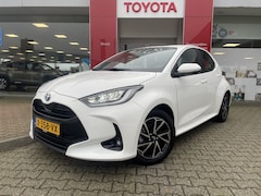 Toyota Yaris - 1.5 Hybrid 115 Dynamic | stoelverwarming | All-Weatherbanden | A