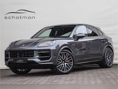 Porsche Cayenne Coupé - 3.0 S E-Hybrid 520pk Pano, Bose, Sport-Design, 18-voudige sportstoelen, Luchtvering