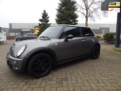 MINI Cooper S - 1.6 Sport 170 PK