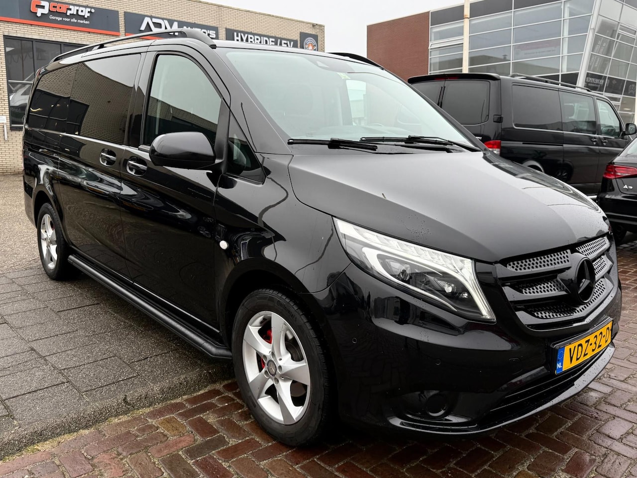 Mercedes-Benz Vito - 114 CDI Lang DC Comfort 114 CDI Lang DC Comfort - AutoWereld.nl