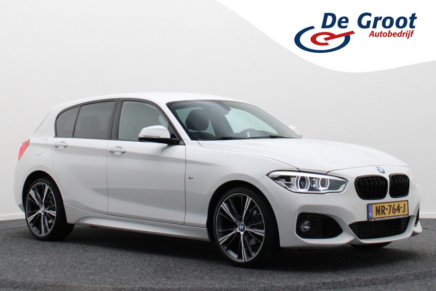 BMW 1-serie - 118i Centennial High Executive Automaat M Sport, LED, Sportstoelen, Climate, Cruise, Navig - AutoWereld.nl