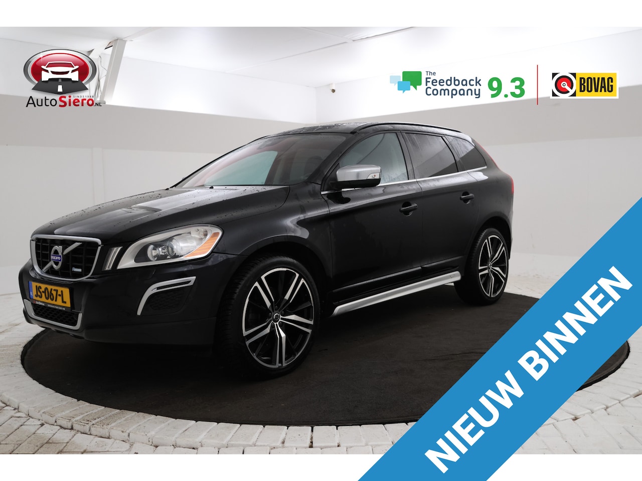 Volvo XC60 - 2.4 D5 AWD R-design Automaat Volleder Navi Climate, - AutoWereld.nl