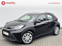 Toyota Aygo X - 1.0 VVT-i MT Play NIEUW Rijklaar | Apple CarPlay | Adaptive Cruise Control | DAB Audio