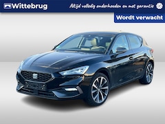 Seat Leon - 1.4 TSI eHybrid PHEV 204pk DSG FR / Panoramadak / LED / Navigatie / Stuur & Stoelverwarmin