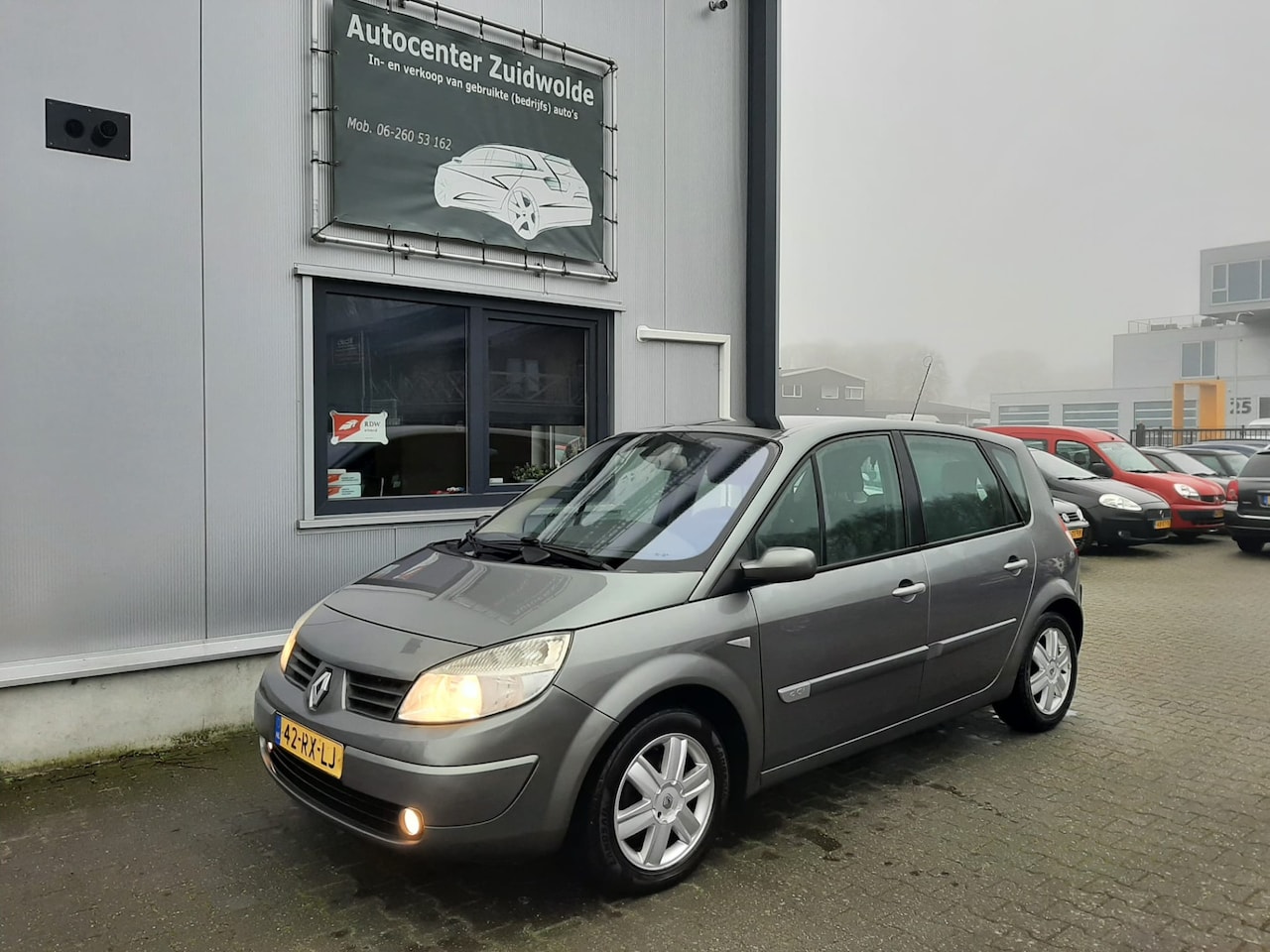 Renault Scénic - 1.5 dCi Privilège Luxe clima cruise pano dak apk 6-2025 - AutoWereld.nl