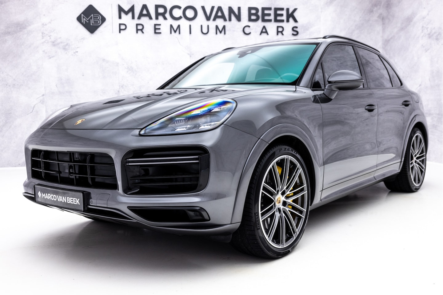 Porsche Cayenne - 4.0 Turbo S E-Hybrid | 4W Sturing | Stoelventilatie 4X | Burmester | 22" - AutoWereld.nl