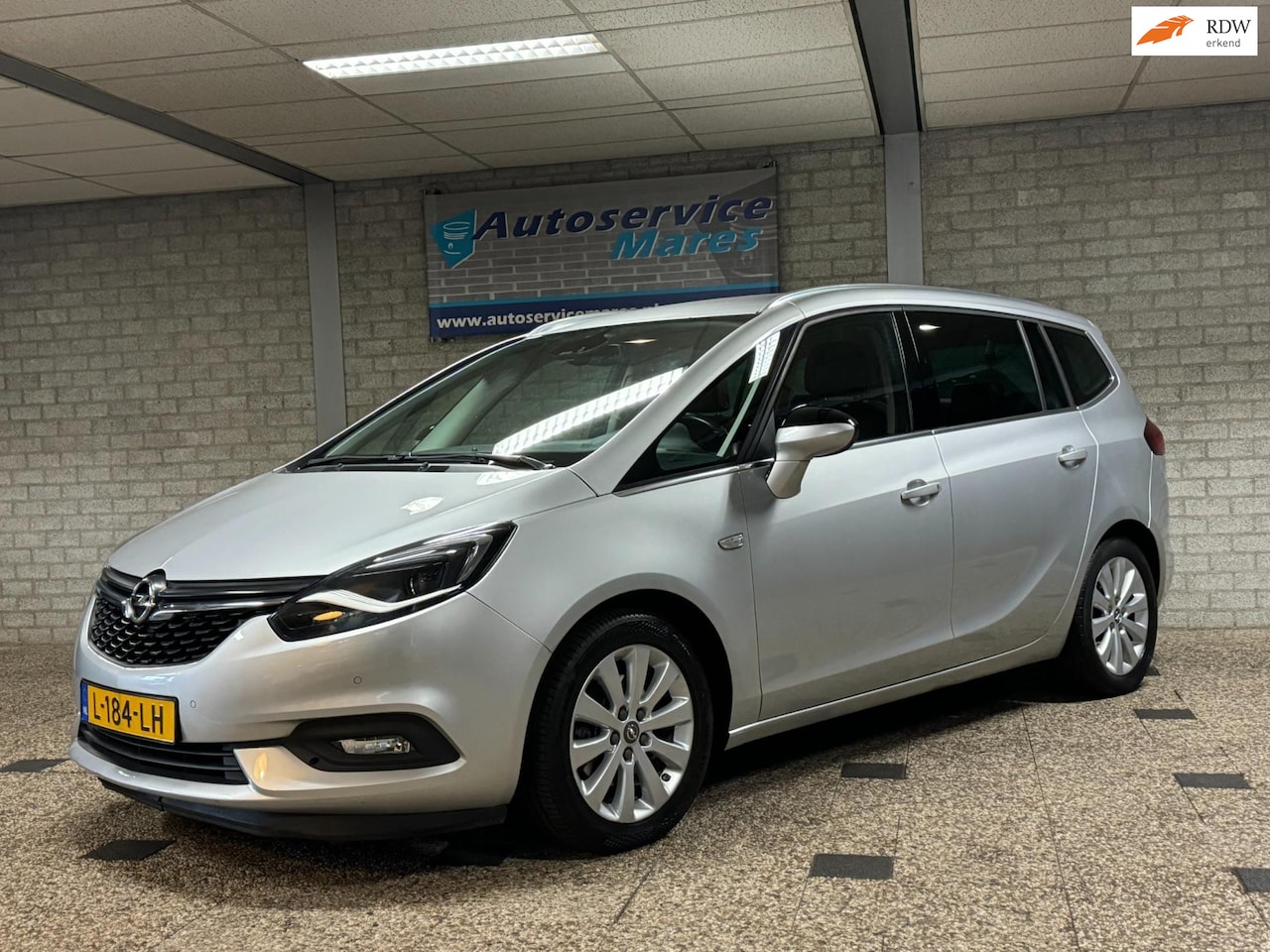 Opel Zafira - 1.4 Turbo Innovation 7persoons, navi, airco, cruise, 1/2 leder, trekhaak - AutoWereld.nl