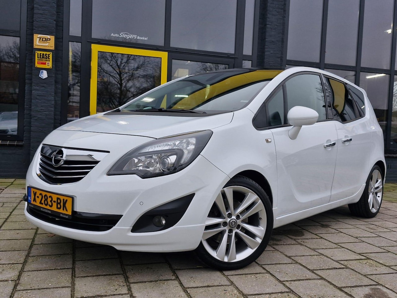 Opel Meriva - 1.4 Turbo Cosmo OPC-Line | Stoelverw | Stuurverw | Spoiler | Afneembare Trekhaak | Parkeer - AutoWereld.nl