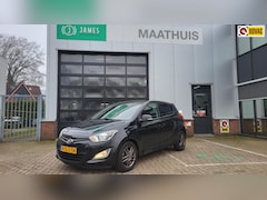 Hyundai i20 - 1.2i i-Deal 5 deurs