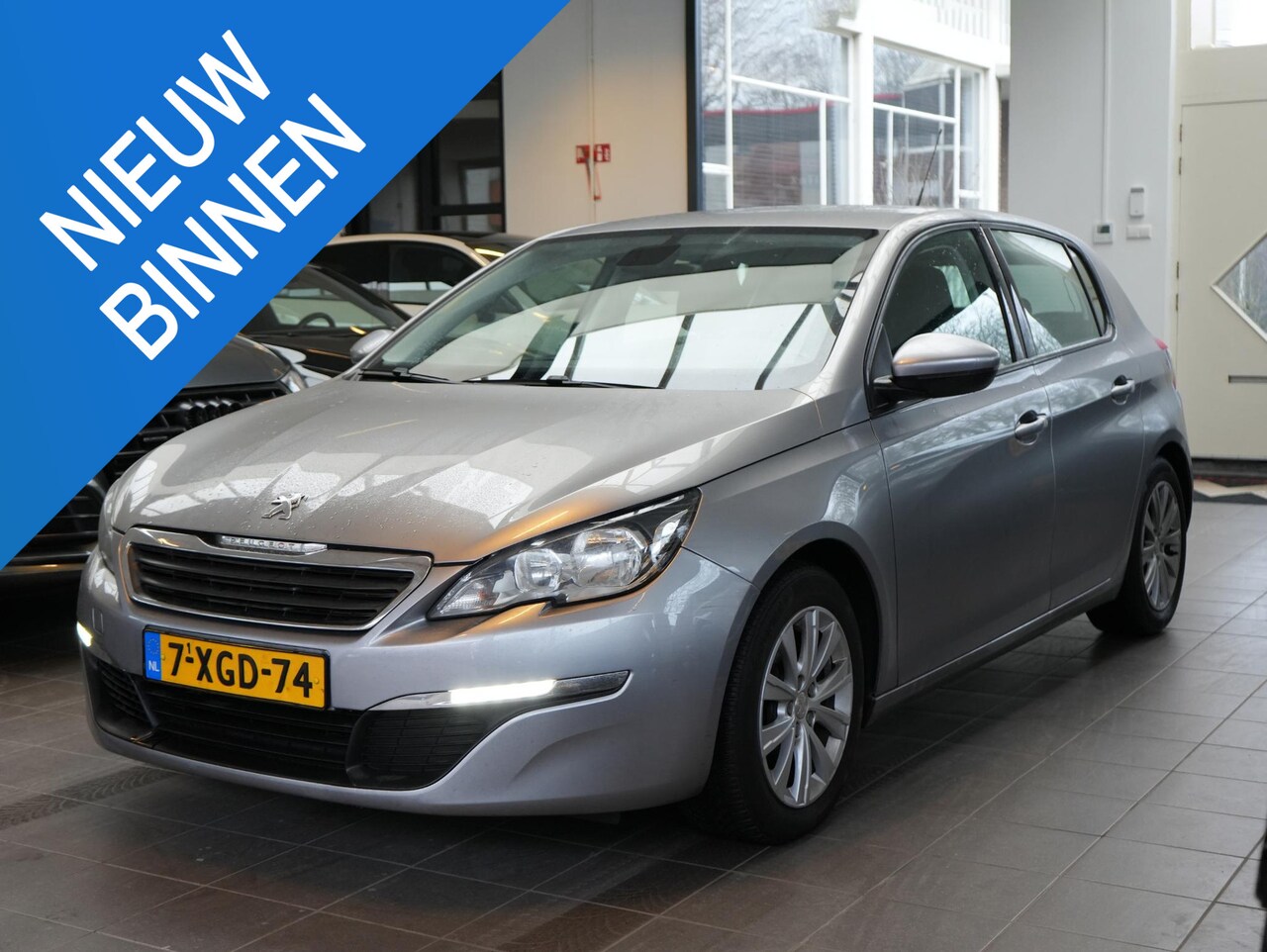 Peugeot 308 - 1.2 VTi Active | CLIMA | NAVI |TREKHAAK | SENSOREN | LED - AutoWereld.nl