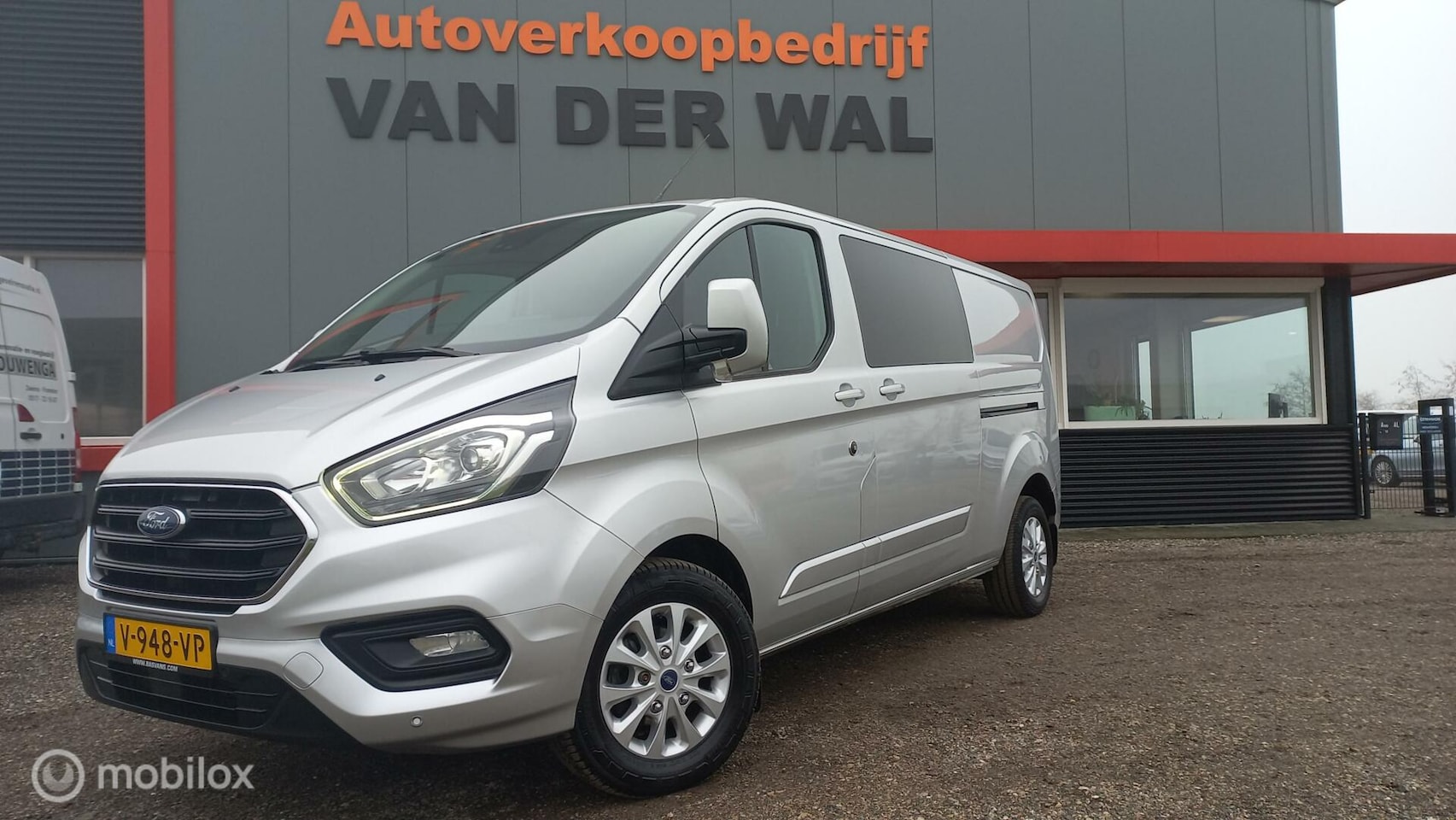 Ford Transit Custom - 320 2.0 TDCI L2H1 DC/AIRCO/CRUISECONTROL/NAVIGATIE 2XSCHUIFDEUR - AutoWereld.nl