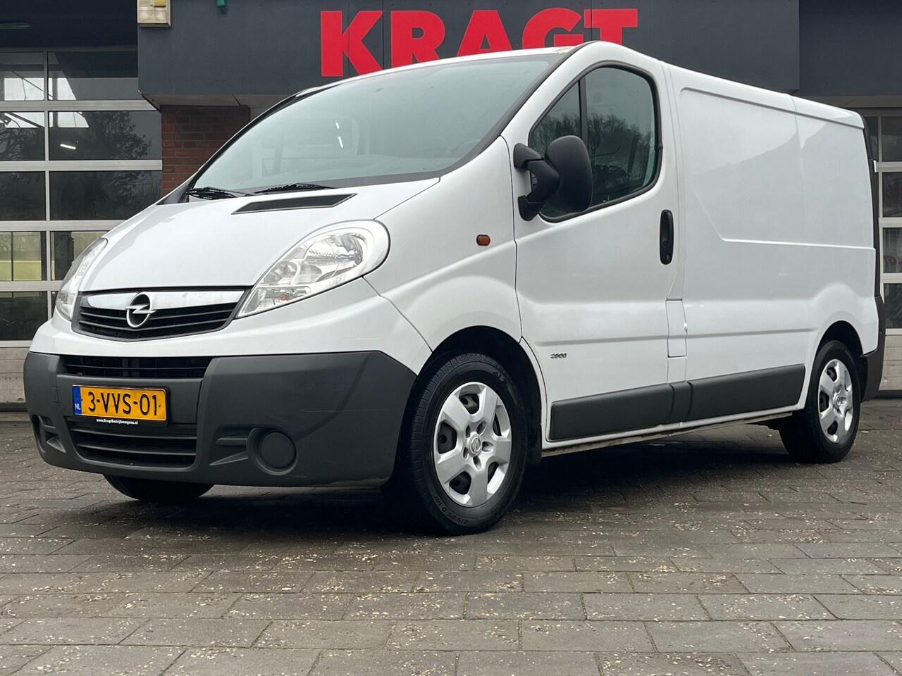 Opel Vivaro - 2.0 CDTI L1H1 EcoFLEX|NAP|airconditioning|cruise control|drie zitplaatsen|trekhaak|elektri - AutoWereld.nl