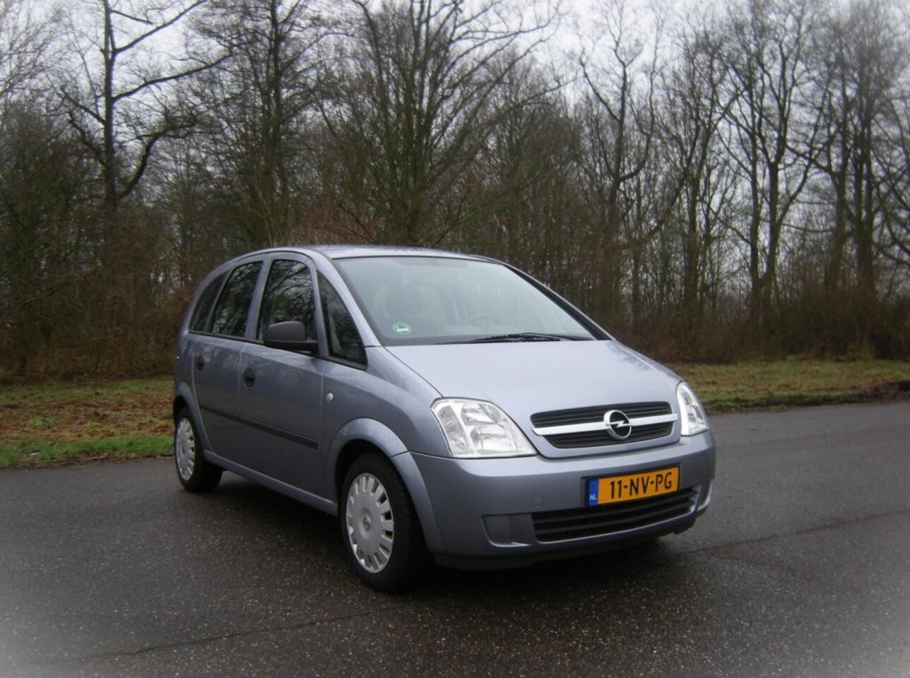 Opel Meriva - 1.6-16V Essentia . AUTOMAAT . Airco . Elec ramen en spiegels . enz - AutoWereld.nl