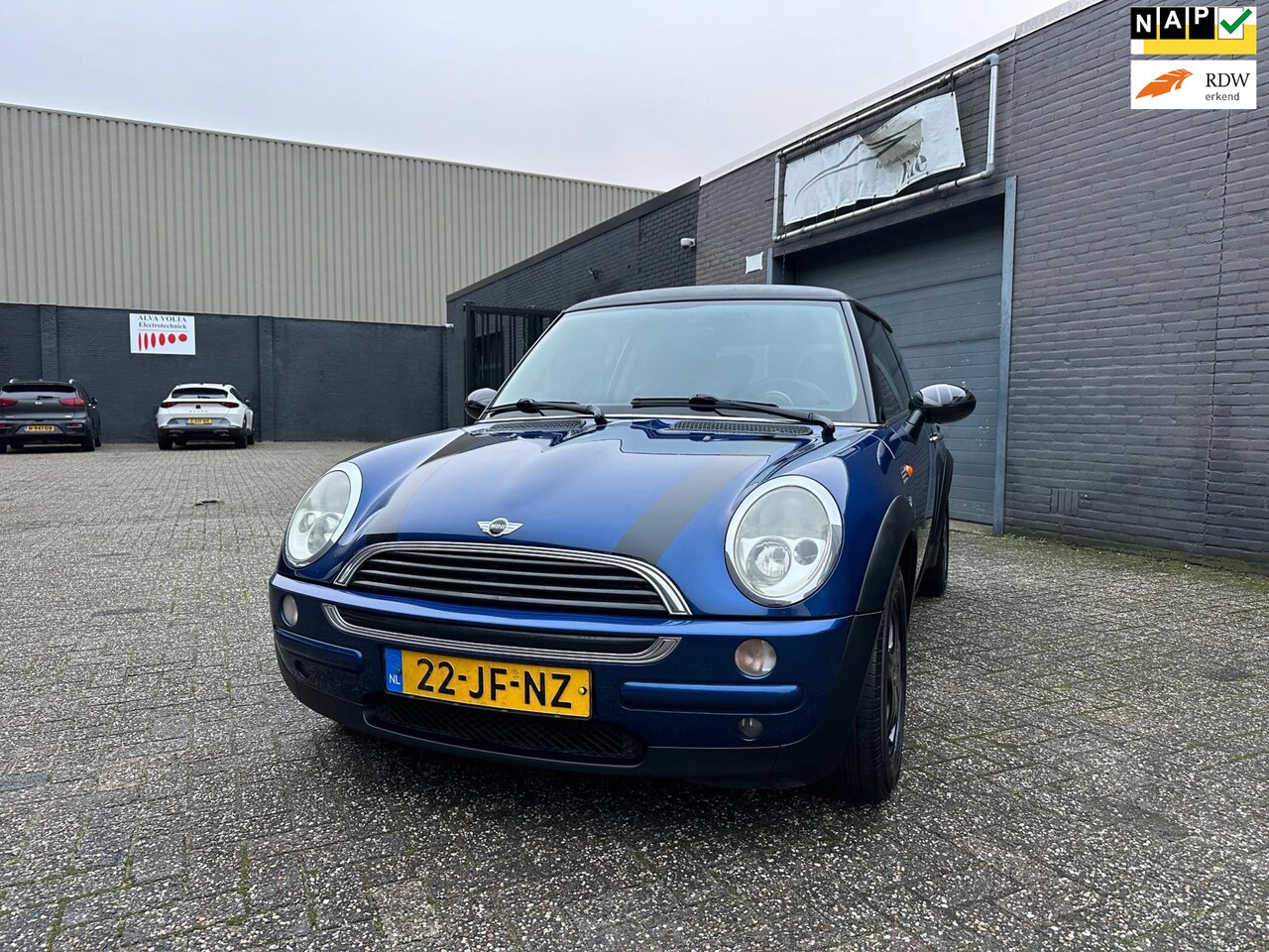 MINI One - Mini 1.6 Salt ABS Airbags Elek. Pakket LM-Wielen APK NAP. - AutoWereld.nl