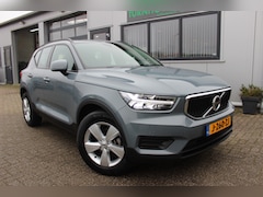 Volvo XC40 - 1.5 T2 Momentum Camera