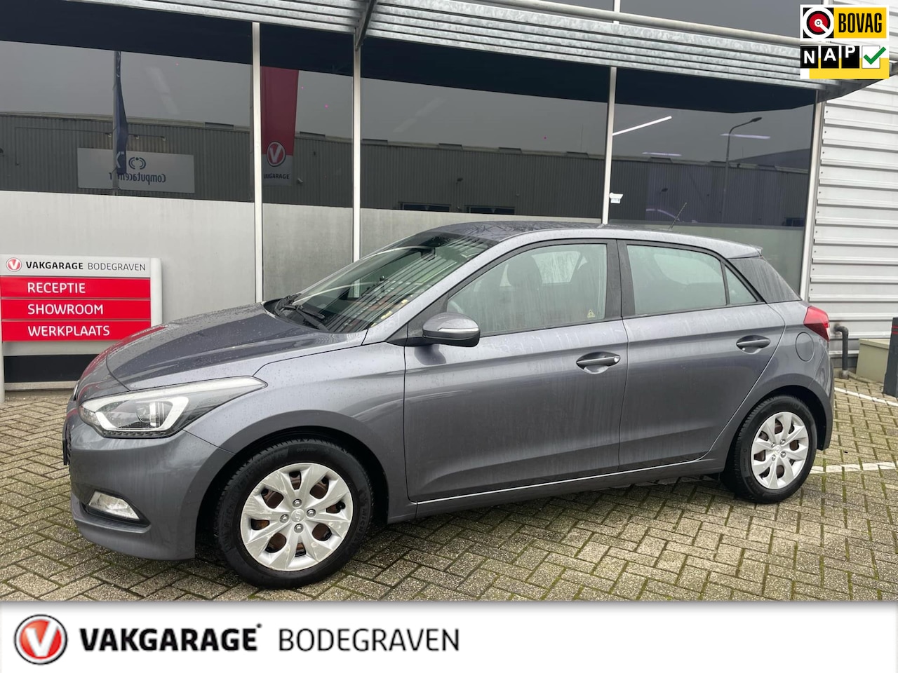 Hyundai i20 - 1.0 T-GDI Comfort / camera / navigatie - AutoWereld.nl